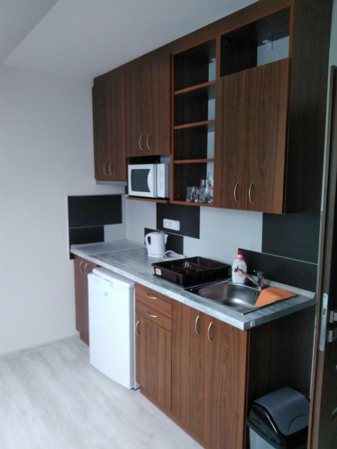 Vinotéka U Kozů Hotel Nové Město nad Metují Kültér fotó