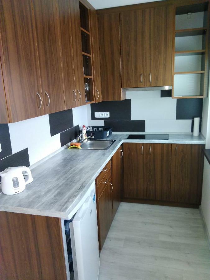 Vinotéka U Kozů Hotel Nové Město nad Metují Kültér fotó
