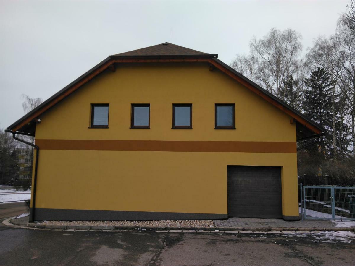 Vinotéka U Kozů Hotel Nové Město nad Metují Kültér fotó